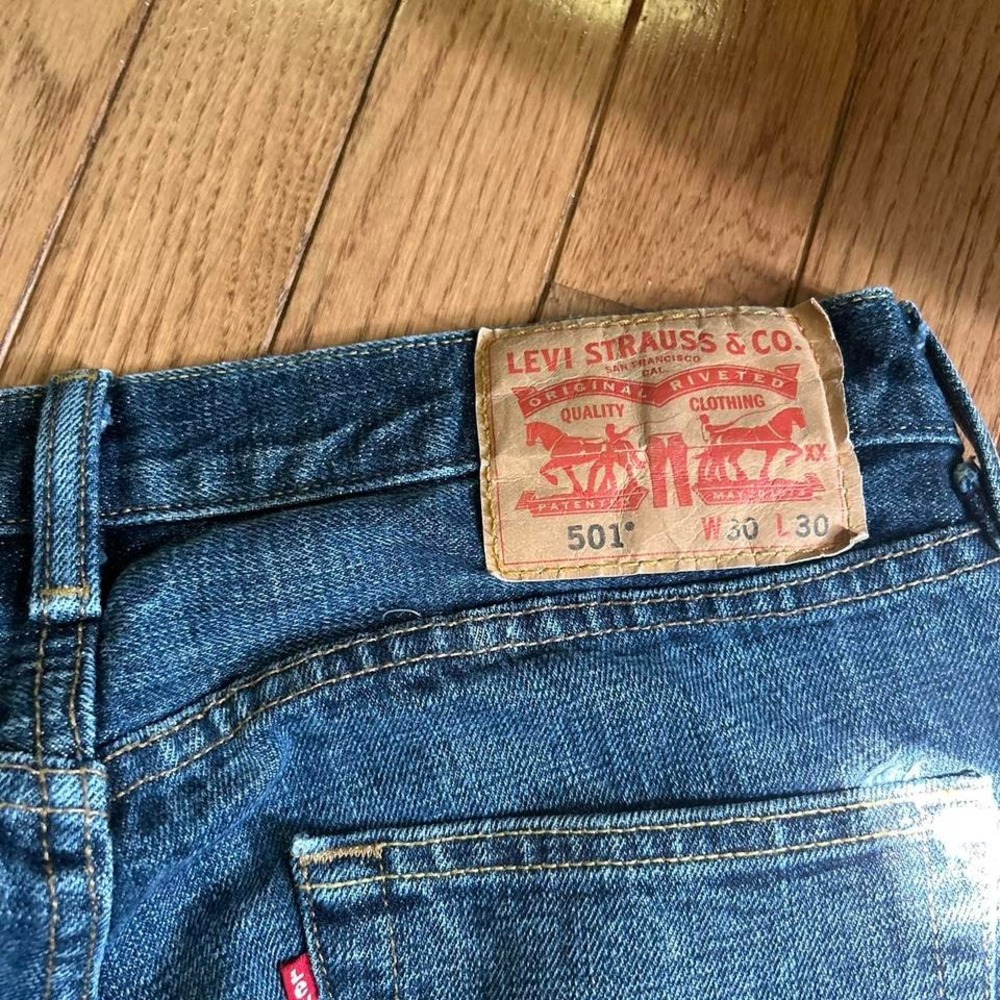 Y2K Levi's Low Rise Boot Cut‎ Jeans - Picture 3 of 3
